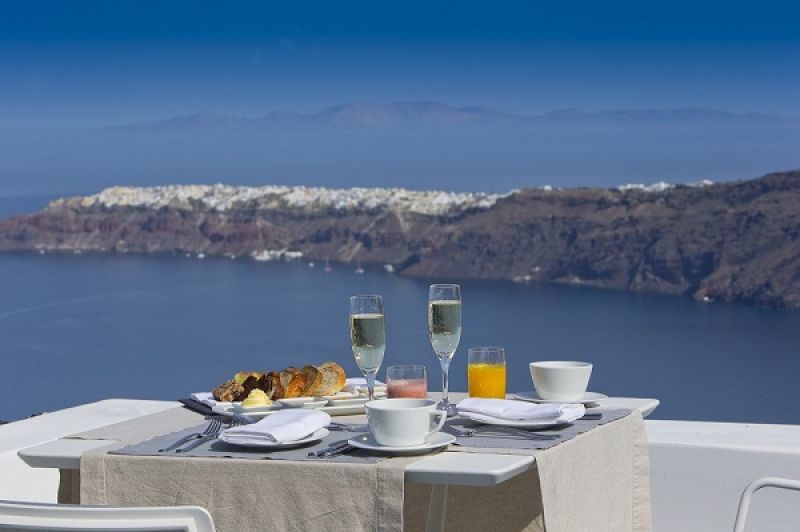 Σπουδαία διάκριση για το εστιατόριο «Santoro» του Grace Santorini