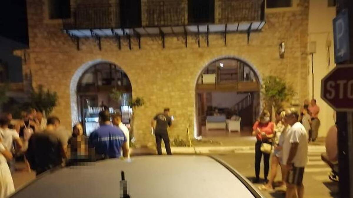 Τραγωδία στη Μεθώνη: Αυτοκίνητο έπεσε σε καφετέρια και σκότωσε 53χρονο