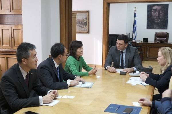 Σύνδεσμος συνεχούς επικοινωνίας μεταξύ υπ. Υγείας-κινεζικής Πρεσβείας για τον κοροναϊό