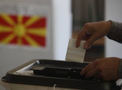 Έκλεισαν οι κάλπες στην ΠΓΔΜ-Δεν ξεπερνά το 35% η συμμετοχή