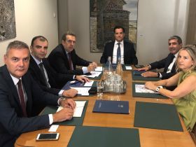 Γεωργιάδης: Στενή συνεργασία με ΕΣΕΕ για την πάταξη του παρεμπορίου