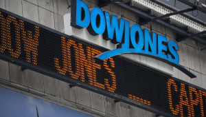 Wall: Ιστορικό υψηλό για Dow και ράλι S&amp;P και Nasdaq – Βουτιά στο πετρέλαιο