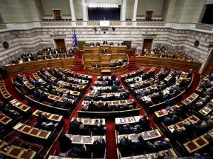 Κύρωση της σύμβασης για οικονομική αποκατάσταση παραχωρησιούχων αεροδρομίων κατά πλειοψηφία