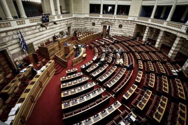 Σε δημόσια διαβούλευση η διάταξη για το άσυλο