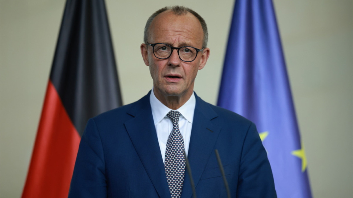 Μερτς προς τους ψηφοφόρους της AfD: Μην ενημερώνεστε μόνο από τα social media
