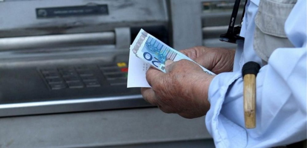 Συντάξεις, εφάπαξ, επιδόματα: Ο «χάρτης» πληρωμών από ΕΦΚΑ, ΔΥΠΑ