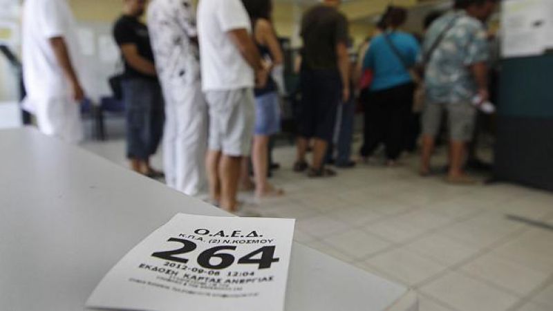 Απτόητη η ανεργία: Κατέγραψε νέο ρεκόρ 26,8% το Μάρτιο