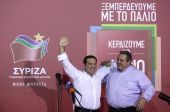 Πυρετώδεις συσκέψεις για σχηματισμό νέας κυβέρνησης
