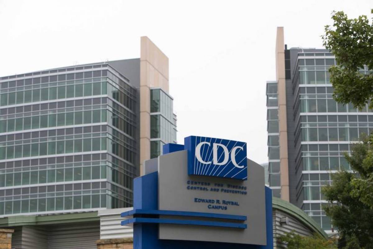 CDC για Όμικρον: Εμβολιασμένοι με δύο δόσεις τα περισσότερα κρούσματα