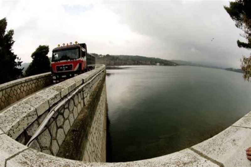 Στα 350 εκατομμυρίων ευρώ οι οφειλές του Δημοσίου προς την ΕΥΔΑΠ