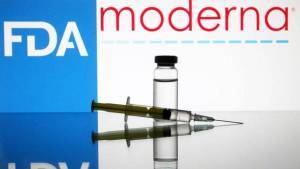 Ο FDA άναψε το «πράσινο φως» στο εμβόλιο της Moderna