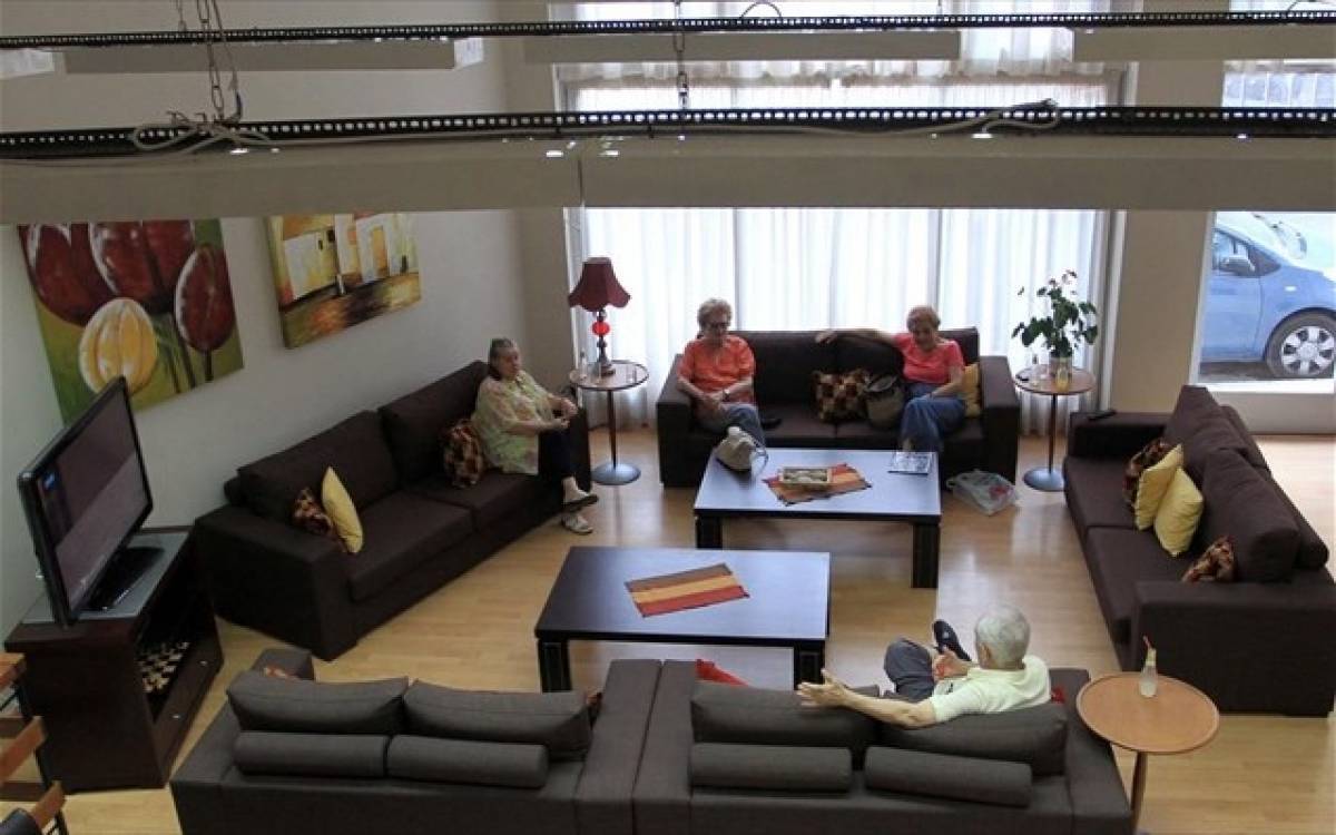 Ανοίγουν οι κλιματιζόμενες αίθουσες των δήμων λόγω καύσωνα