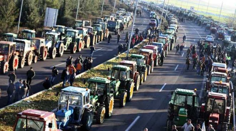 Ασφαλιστικό- Αγρότες: Κλειστά αύριο (27/1) τα Τέμπη