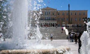 Ο θερμότερος Μάρτιος της τελευταίας 15ετίας σε κεντρική-νότια Ελλάδα