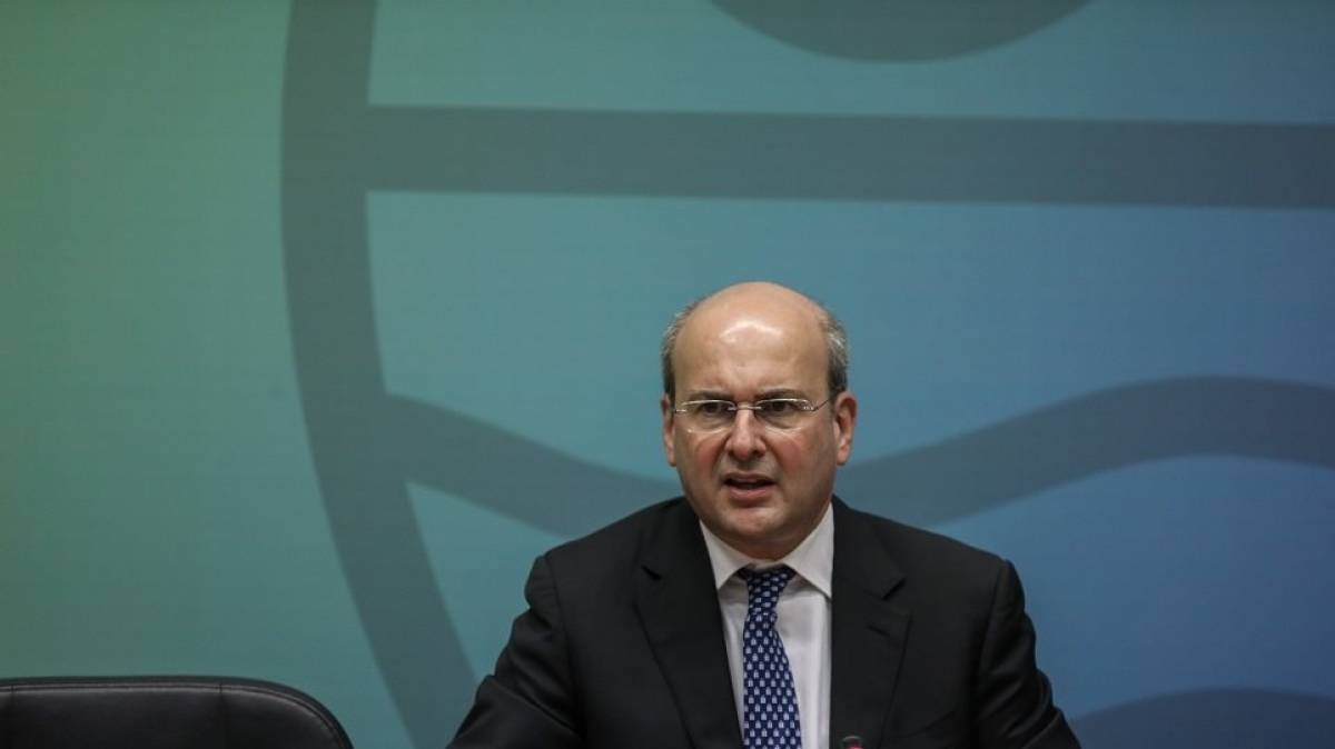 Χατζηδάκης: Δρομολογήθηκε το νέο πακέτο μειωμένων τιμολογίων της ΔΕΗ