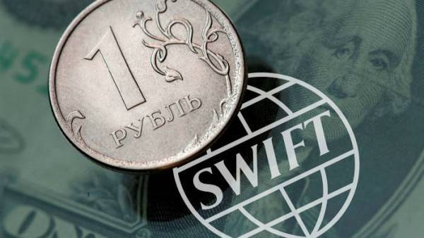SWIFT: Προετοιμαζόμαστε για τον αποκλεισμό της Ρωσίας