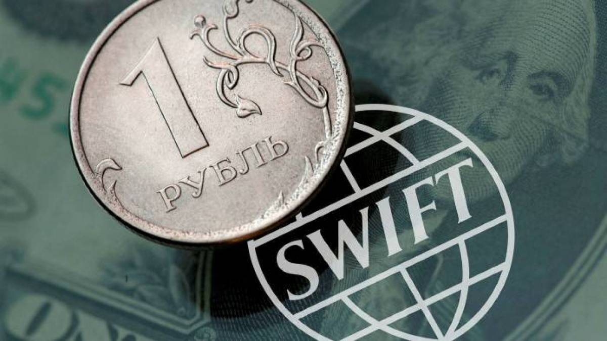 SWIFT: Προετοιμαζόμαστε για τον αποκλεισμό της Ρωσίας