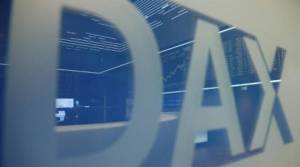 Σε κλοιό ρευστοποιήσεων τα ευρωπαϊκά χρηματιστήρια