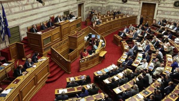 Die Welt: Γιατί η Αθήνα απαιτεί τώρα πολεμικές αποζημιώσεις