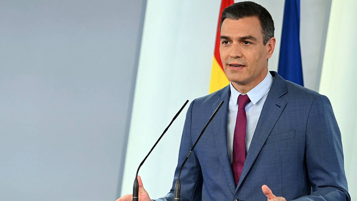 Σε ανασχηματισμό κυβέρνησης προχώρησε ο Πέδρο Σάντσεθ στην Ισπανία