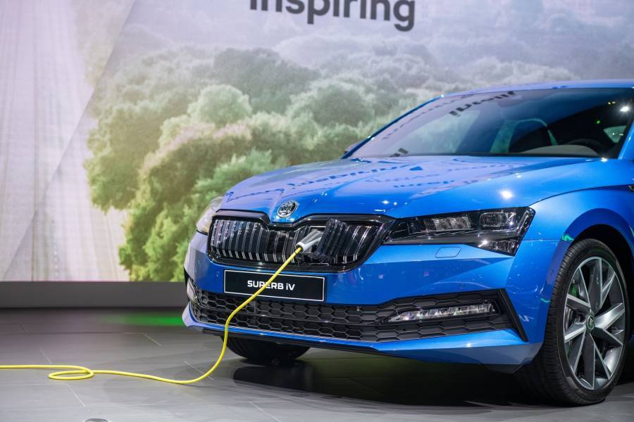 Έναρξη παραγωγής του SKODA SUPERB iV