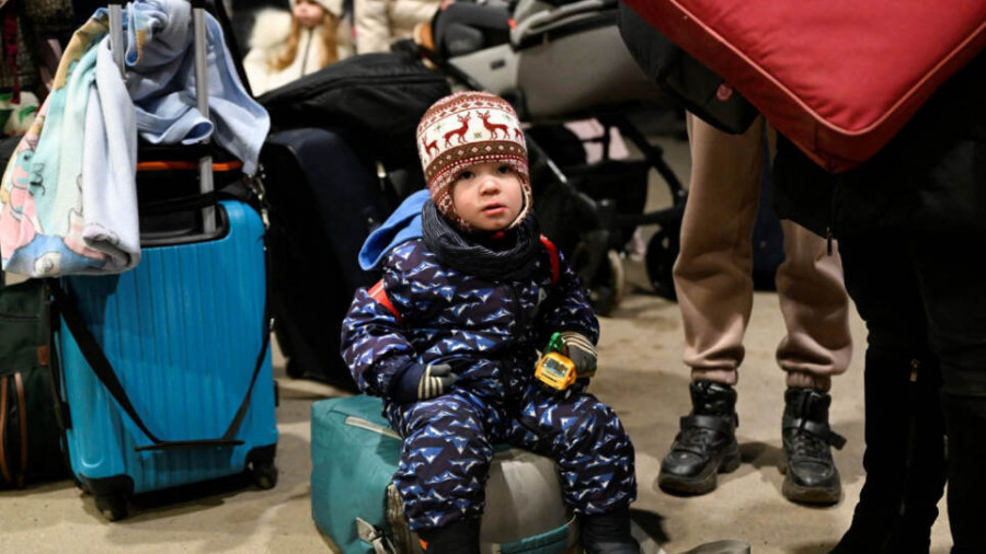 Σχεδόν 8.000 ανήλικοι Ουκρανοί πρόσφυγες στην Ελλάδα