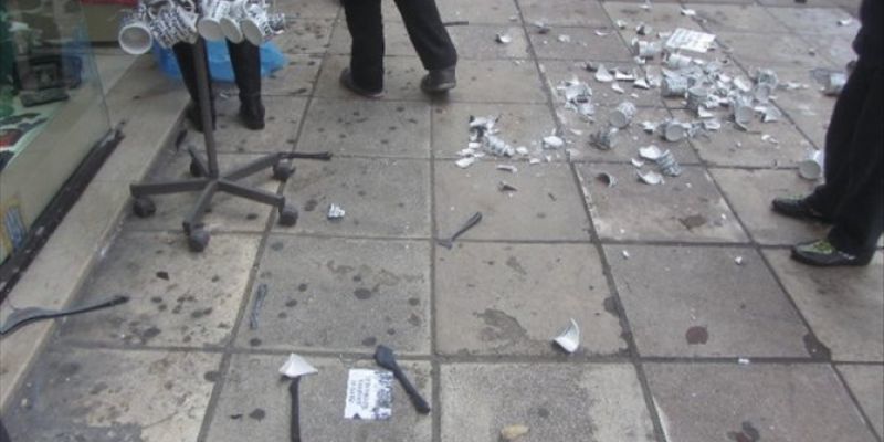 Εξάμηνη "ανάσα" από δημοτικά τέλη για κατεστραμμένα καταστήματα