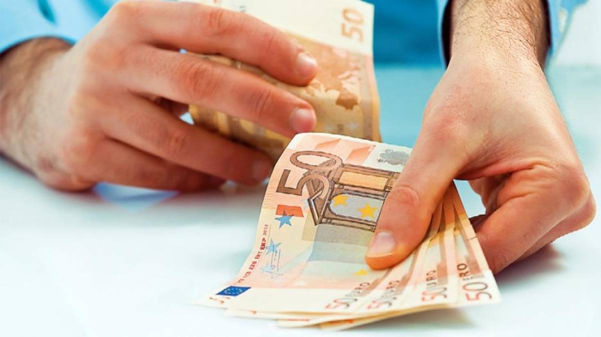«Μποναμάδες» στο φίνις της χρονιάς εξετάζει το ΥΠΟΙΚ