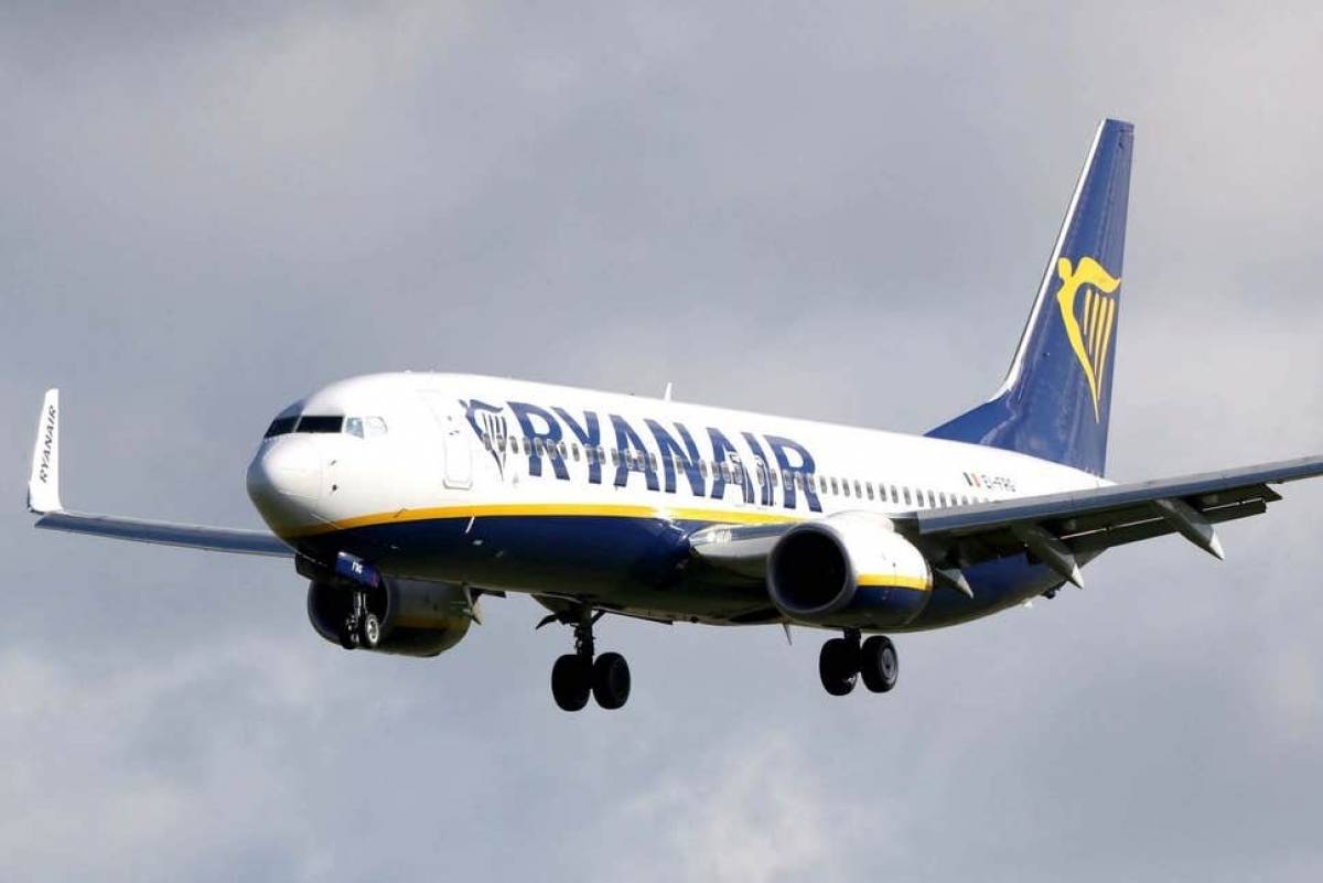 Ματαιώσεις πτήσεων για British Airways και Ryanair λόγω COVID-19
