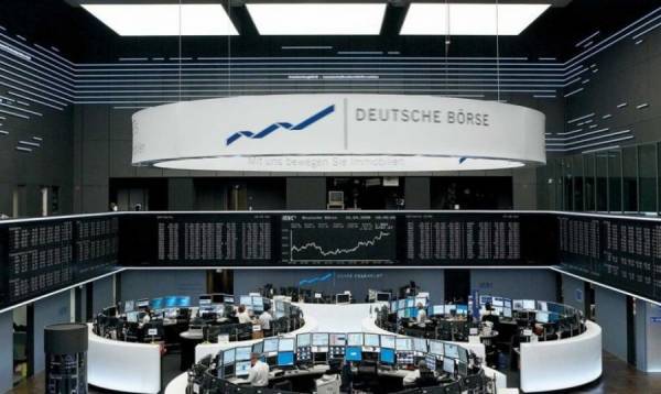 Κέρδη στις ευρωαγορές με νέο ρεκόρ για τον Stoxx 600