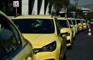 Απεργούν την Τετάρτη παραγωγοί και επαγγελματίες των λαϊκών αγορών - 48ωρη απεργία τα ταξί