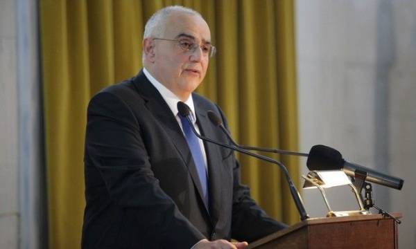 Καραμούζης: Κεκτημένα και εκκρεμότητες στην Ελλάδα για προσέλκυση επενδύσεων