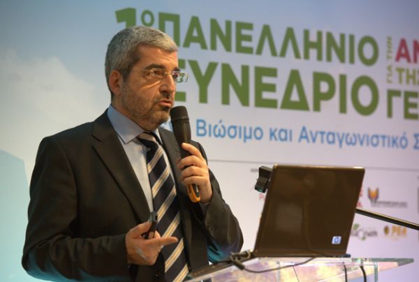 Ο Αντωνιάδης της Ελαΐς επανεξελέγη πρόεδρος στον ΣΕΒΙΤΕΛ