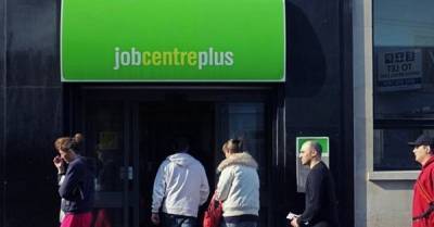 Βρετανία: Κατεγράφησαν οι μεγαλύτερες απώλειες θέσεων εργασίας από το 2009