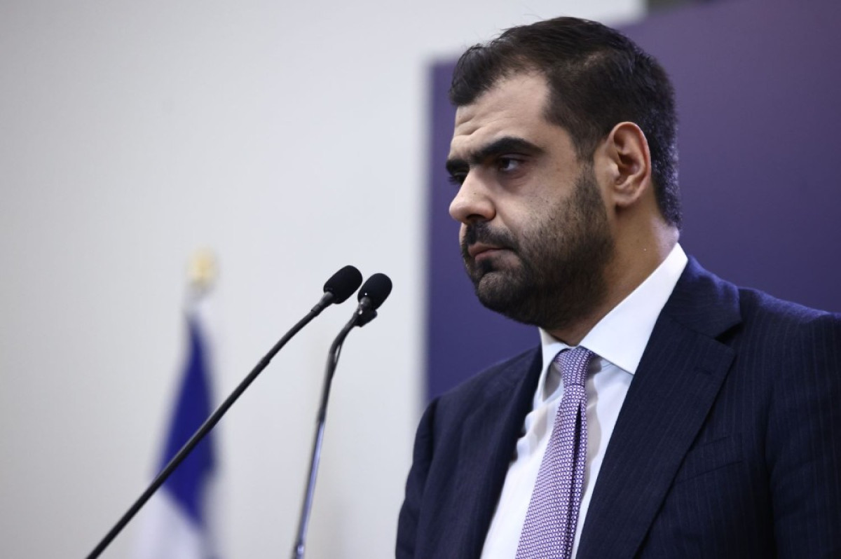 Μαρινάκης: Σεξιστικό και χυδαίο το σχόλιο Κουτσούμπα-Δεν παραβιάζουμε το Σύνταγμα