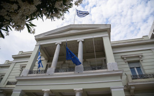 ΥΠΕΞ για 25η Μαρτίου: Εμπνεόμαστε από τον αγώνα των προγόνων