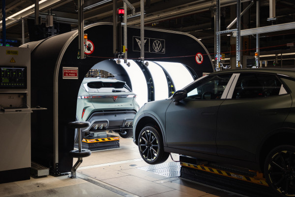 Το εργοστάσιο της SEAT &amp; CUPRA ξεκινάει την παραγωγή των CUPRA Raval και Volkswagen ID. Polo