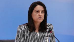 Κεραμέως: Αναλυτικά τα μέτρα για το άνοιγμα των σχολείων