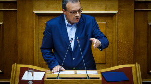 Φάμελλος: Κατηγορεί την κυβέρνηση για αποσύνδεση αναπτυξιακού νόμου από στρατηγική ανάπτυξης