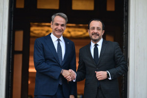 Τηλεφωνική επικοινωνία Μητσοτάκη - Χριστοδουλίδη: Στο επίκεντρο Κυπριακό και επίσκεψη στην Άγκυρα