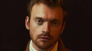 Finneas: Ο αδερφός και παραγωγός της Billie Eilish κυκλοφόρησε το πρώτο άλμπουμ του