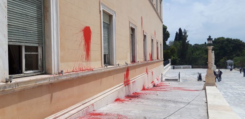 Ελεύθερο με εγγύηση 30.000€ δεύτερο μέλος του Ρουβίκωνα