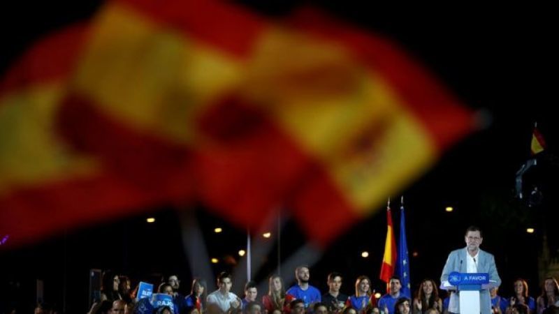 Στις κάλπες οι Ισπανοί υπό τη σκιά της βρετανικής... λαίλαπας