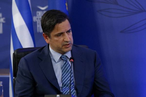 Στασινόπουλος: Να αξιοποιηθεί σωστά η εθνική αναπτυξιακή δυναμική