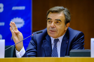 Σχοινάς: Σχιζοφρενική η στάση της Τουρκίας-Η Ουκρανία γυρίζει το παιχνίδι