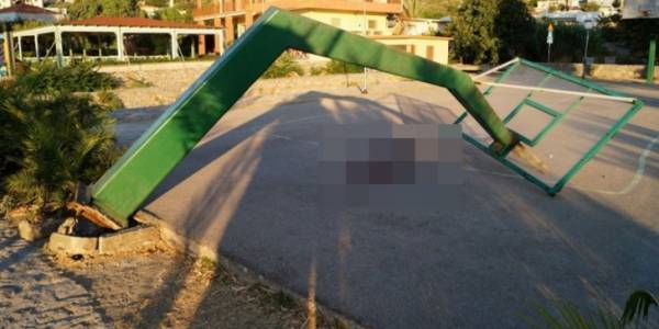 Συνεχίζονται οι έρευνες για το θάνατο του 19χρονου στη Χίο