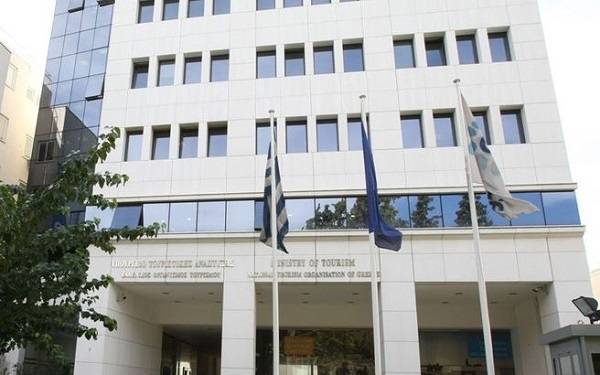 Υπ. Τουρισμού: Επαφές με επιχειρηματικούς φορείς για το Ταμείο Ανάκαμψης