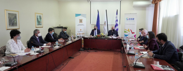 Συμφωνία ΣΕΒ με το Πανεπιστήμιο Δυτικής Μακεδονίας- Τι περιλαμβάνει