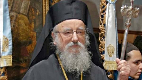 Κορονοϊός: Εκοιμήθη ο μητροπολίτης Αιτωλίας Κοσμάς