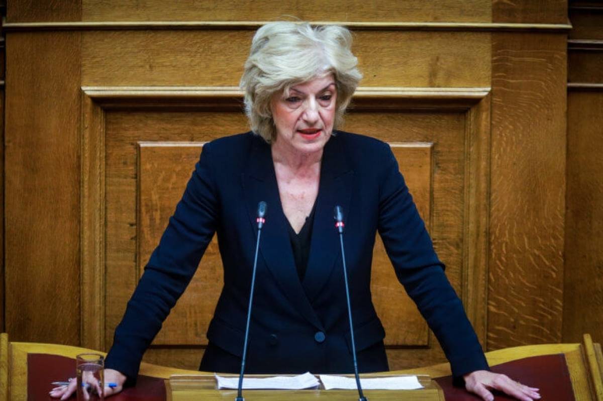 Αναγνωστοπούλου: Θα συγκροτήσουμε επιτροπή για το ζήτημα των εμπορικών σημάτων